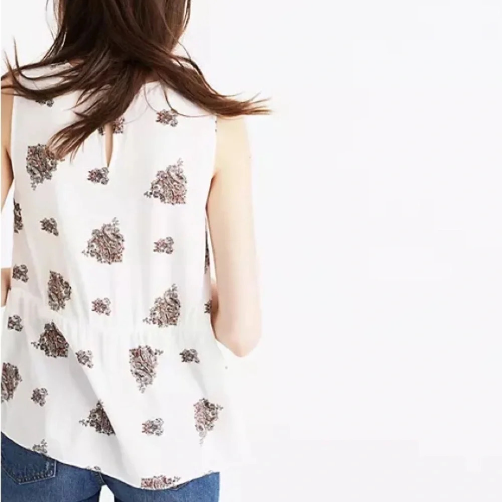Madewell Ruffle Tank Top in Floating Paisley - Picture 3 of 9